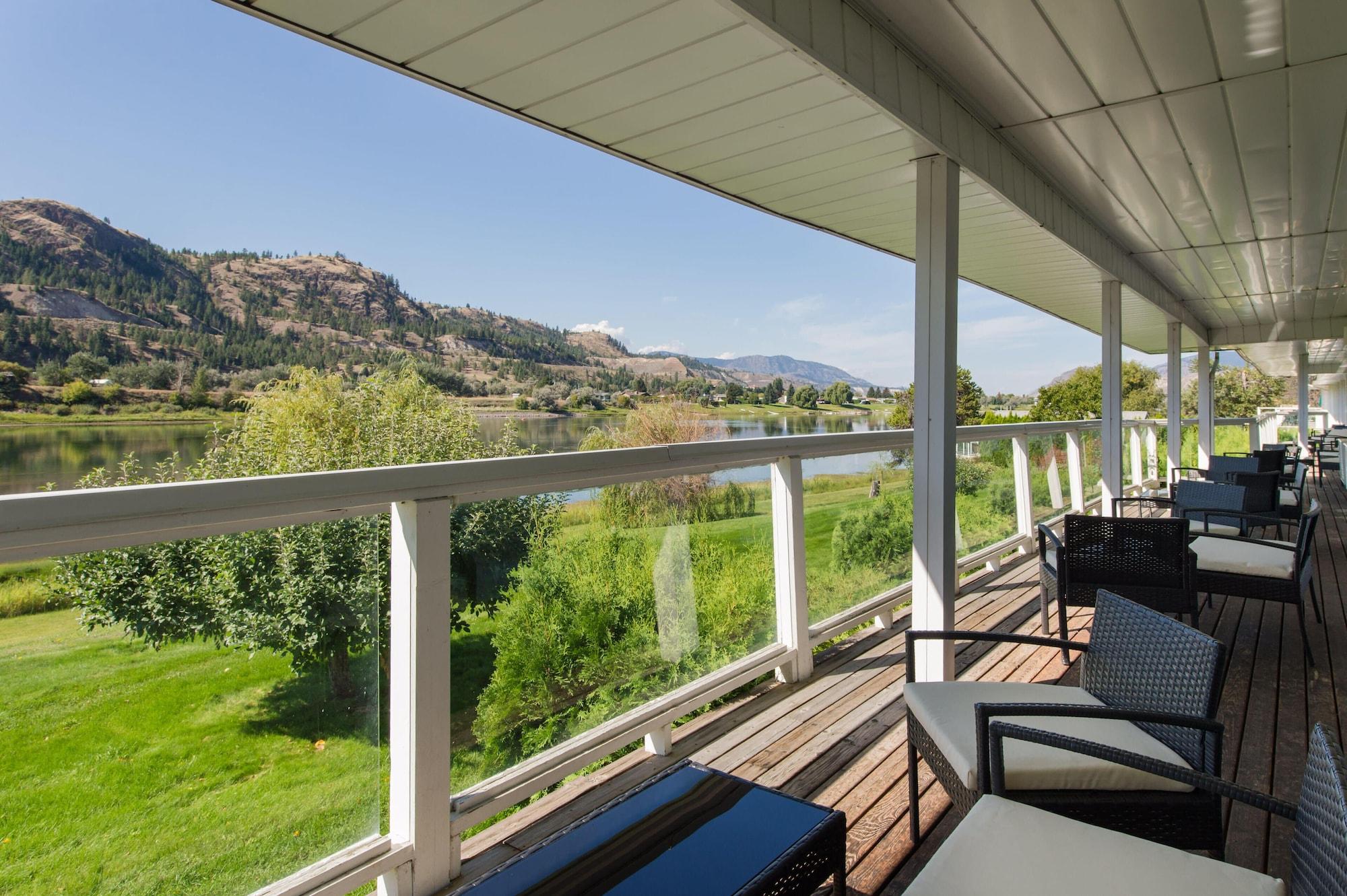 South Thompson Inn & Conference Centre Kamloops Exterior photo